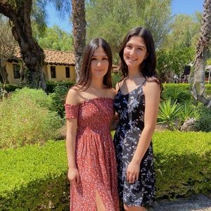 Meet your Posher, Lesly